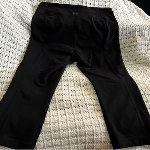 Capri under armor leggings